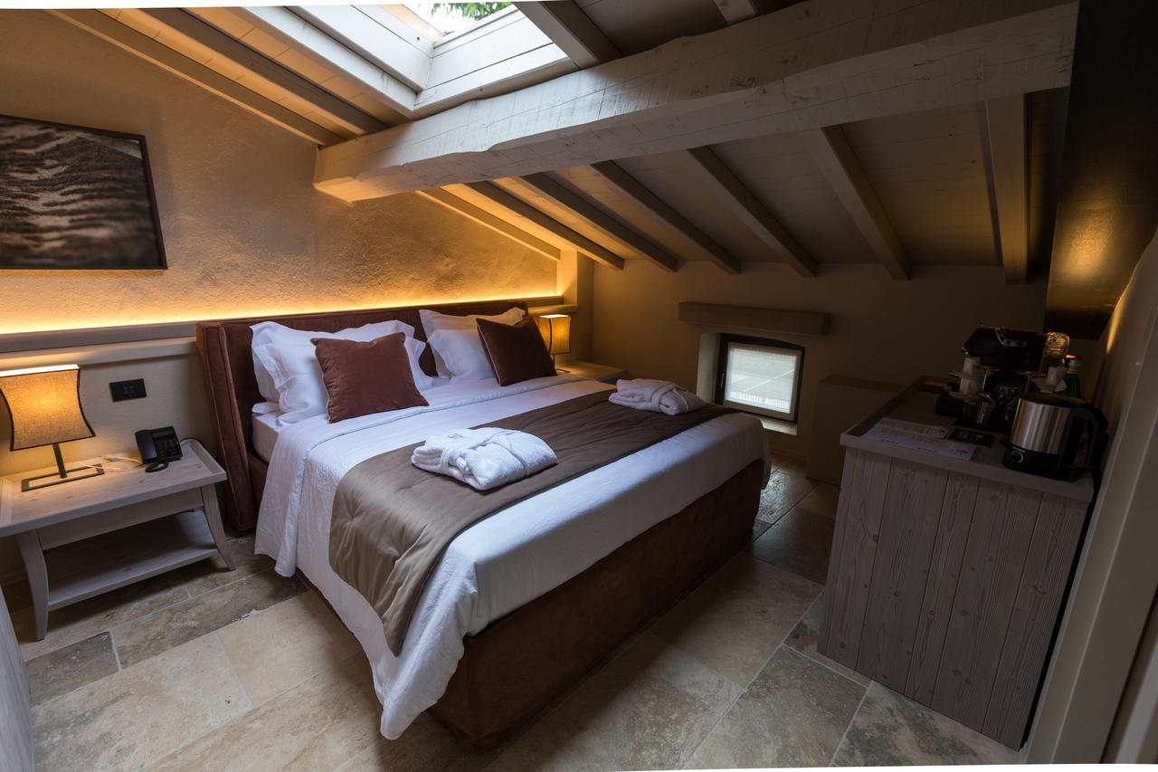 Ca' Del Moro Wine Retreat Hotel Grezzana Bagian luar foto
